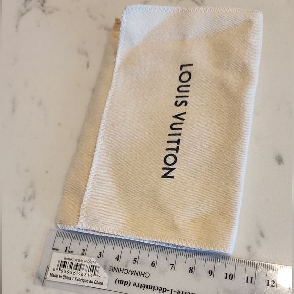 LOUIS VUITTON - Mini dustbag (Authentic) 1 - Picture 4 of 4